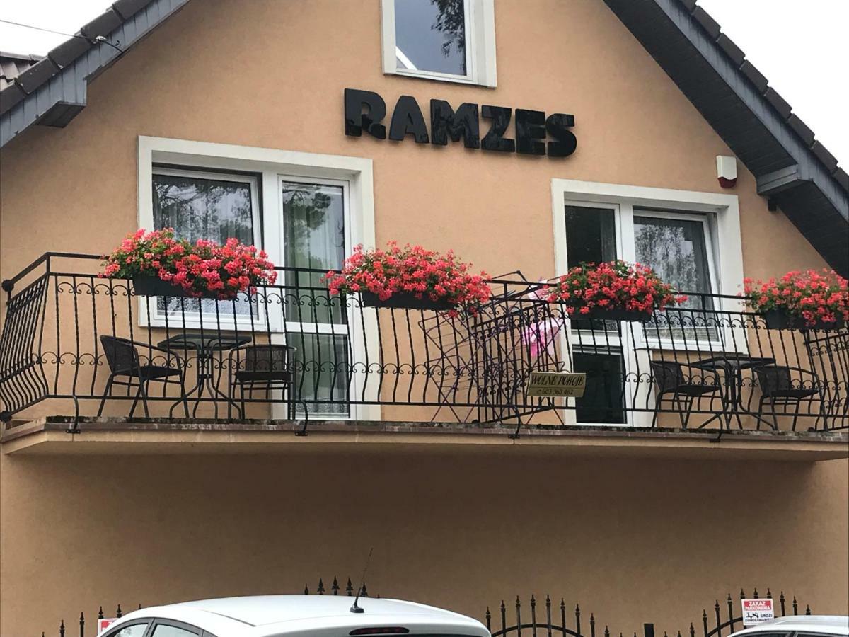 尼彻兹Ramzes公寓 外观 照片